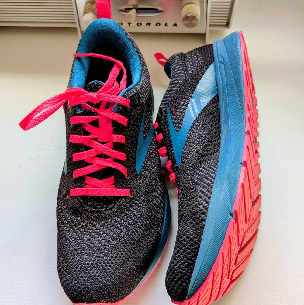 Brooks Revel Running Shoes Women’s 8.5 Black Teal Pink Athletic Sneakers - Picture 2 of 8